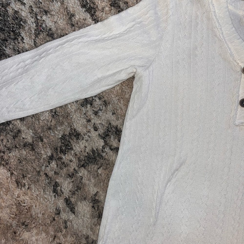 Fabcoast Priscilla White Cardigan with Brown Button - Picture 2 of 3